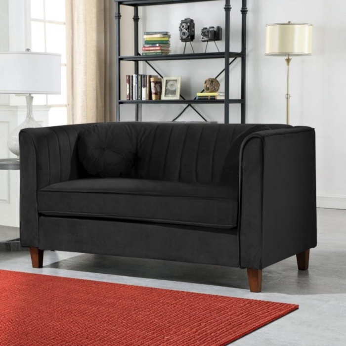 Classic-Chesterfield-Loveseat-black